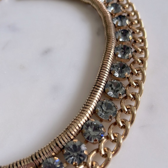 Peep Toe Statement Choker in Metallic Gold and Light Blue - Picture 5 of 6